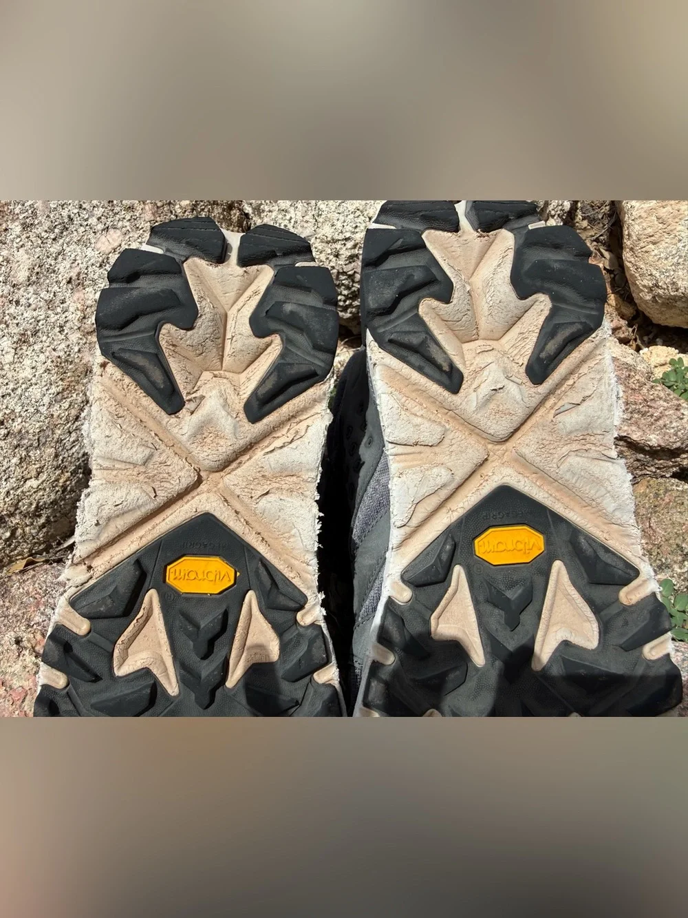 Men’s Hoka Anacapa Breeze Mid Hiking Boot 11D